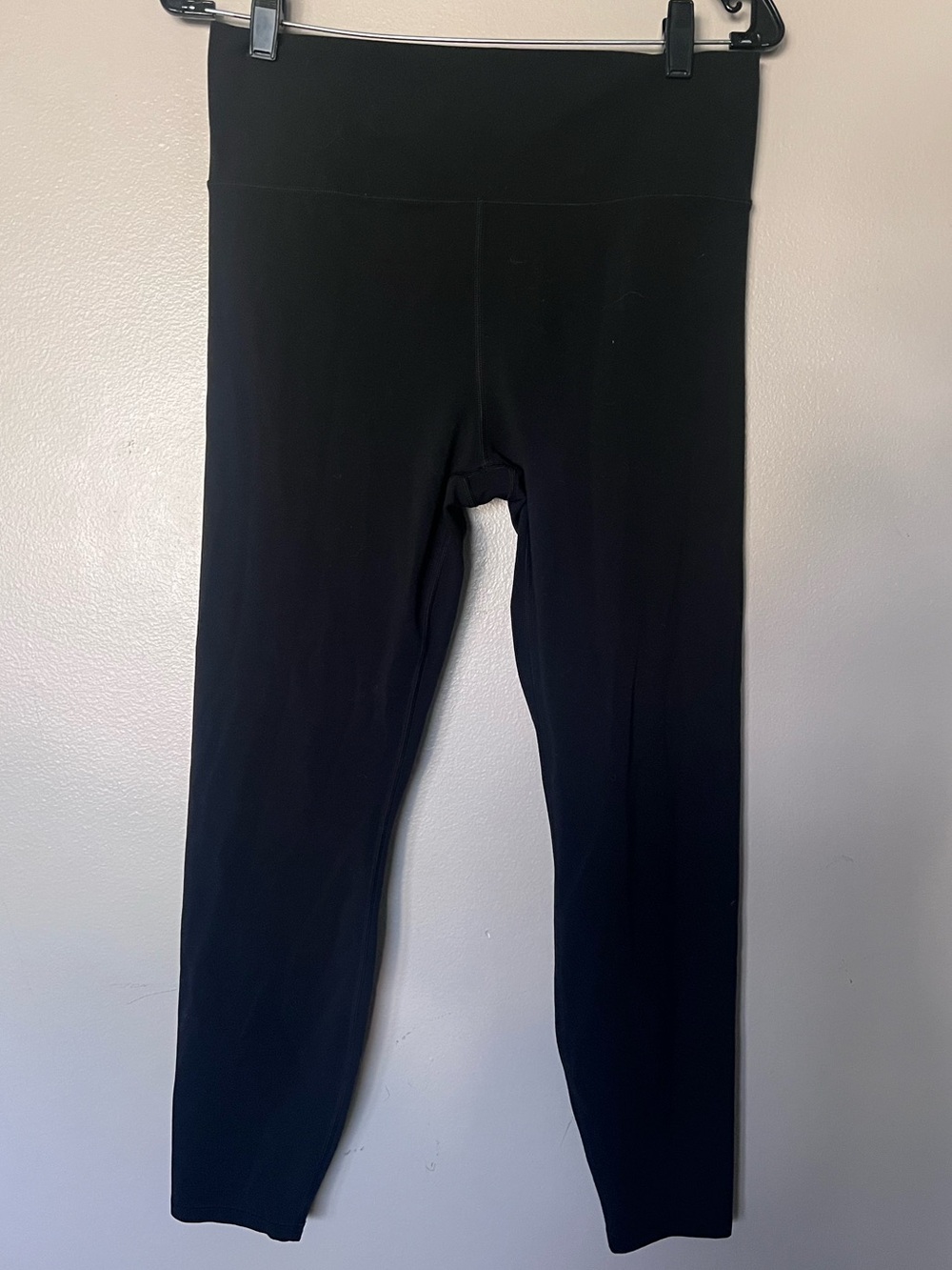 Vuori Black High-Waist Performance Leggings